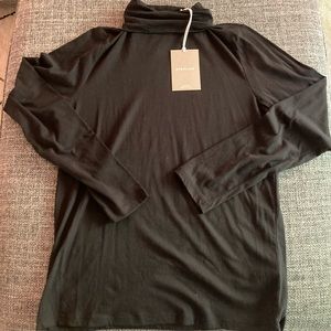 Everlane Organic Cotton Turtleneck